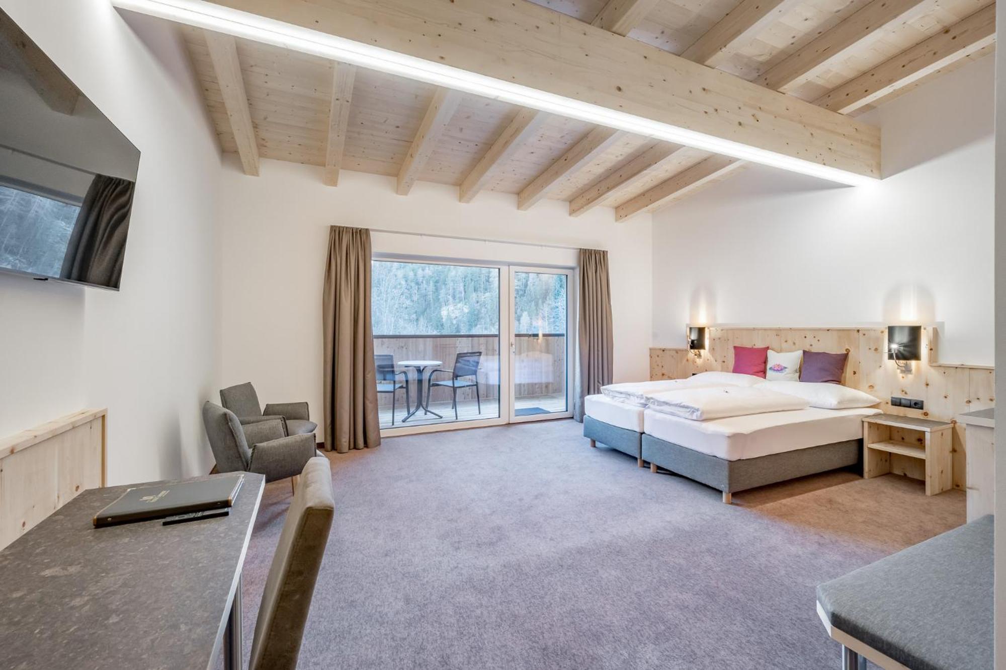 Seehueter'S Hotel Seerose Oetz Room photo